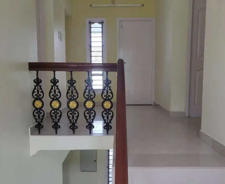 Villa For Sale In Elanjipra Chalakudy Kerala